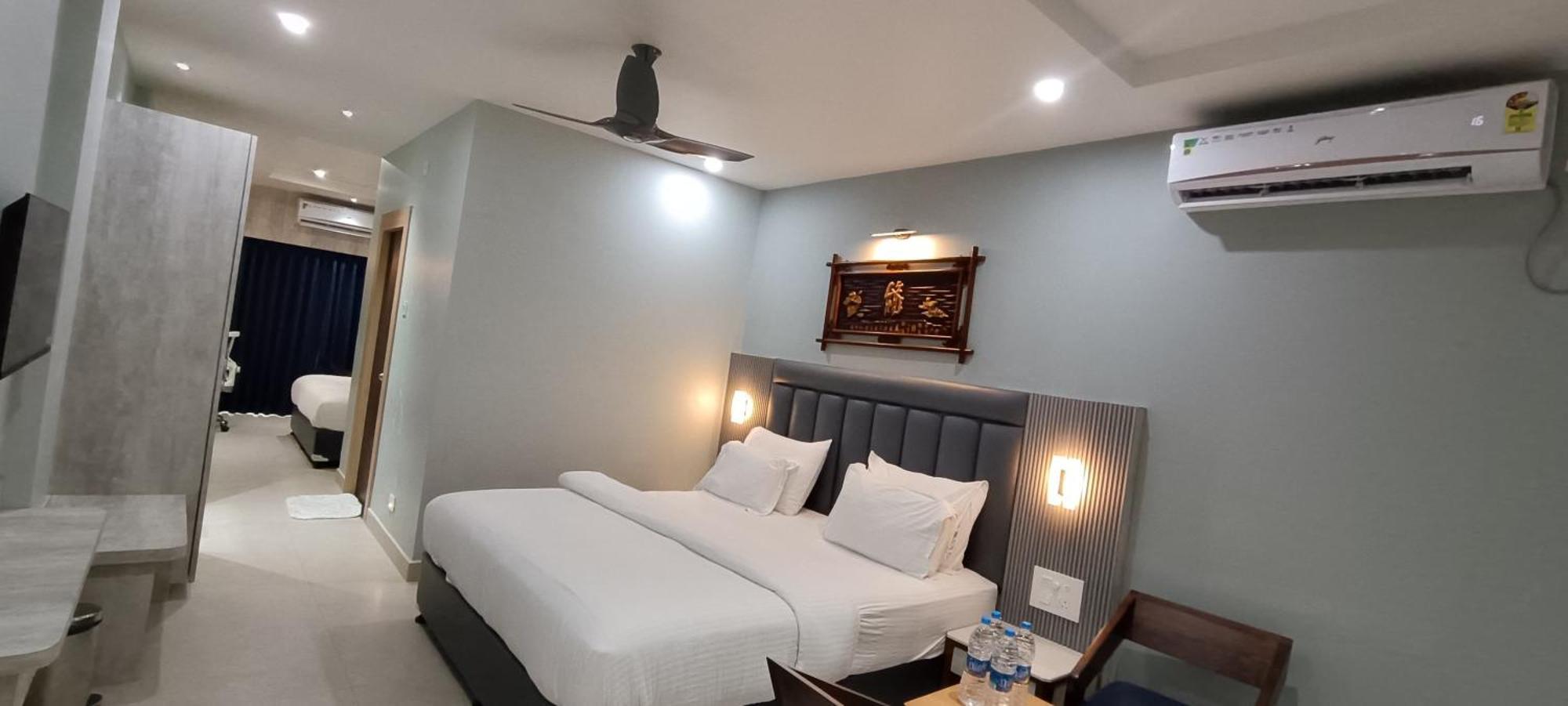 Hotel Lee Garden Near To Blue Flag Beach 500 Mtrs Puri Exterior photo